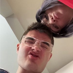 Meet your Posher, Isaac